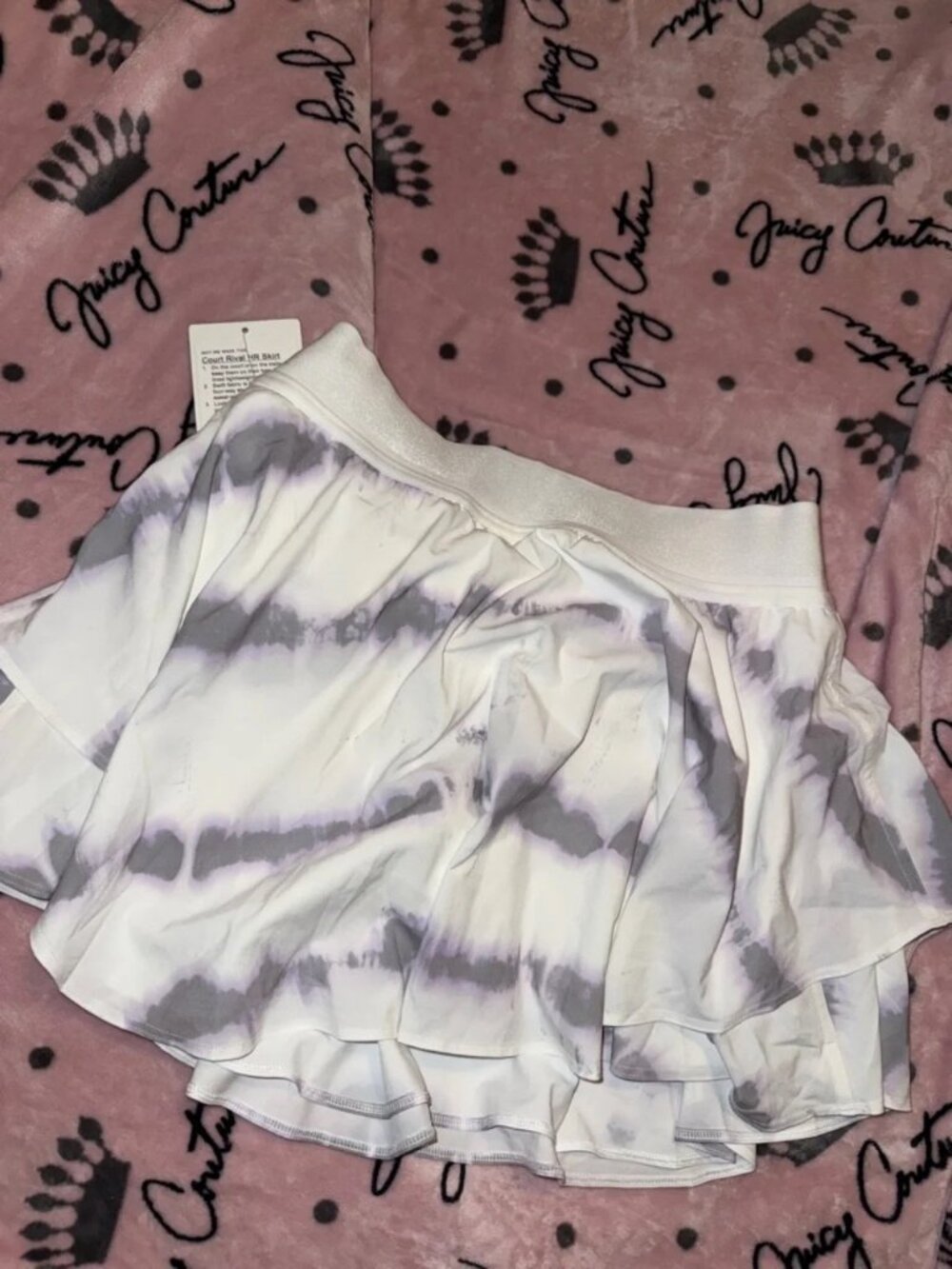 NWT Lululemon Tie Dye Court Rival Tennis Skirt Purple and White - Picture 3 of 4